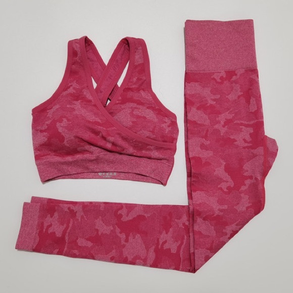 LAST SET! NEW Pink Camo Seamless Set (DUPES) - Picture 8 of 16